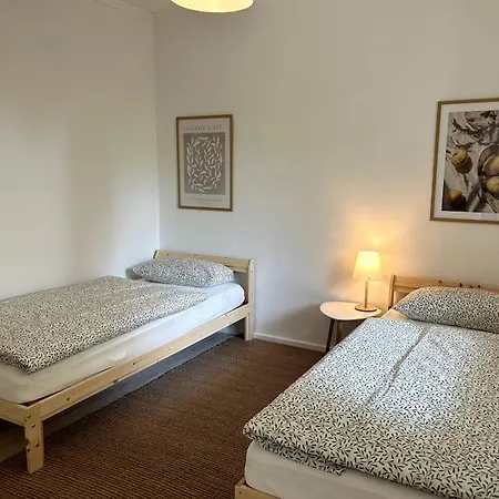 Country Style Apartment With Balcony Near Fair Hannover Exterior foto