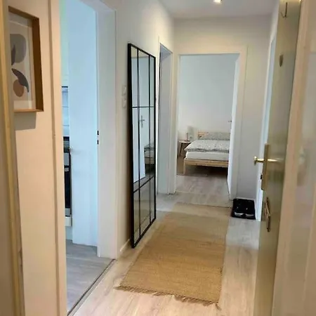 Country Style Apartment With Balcony Near Fair Hannover Exterior foto